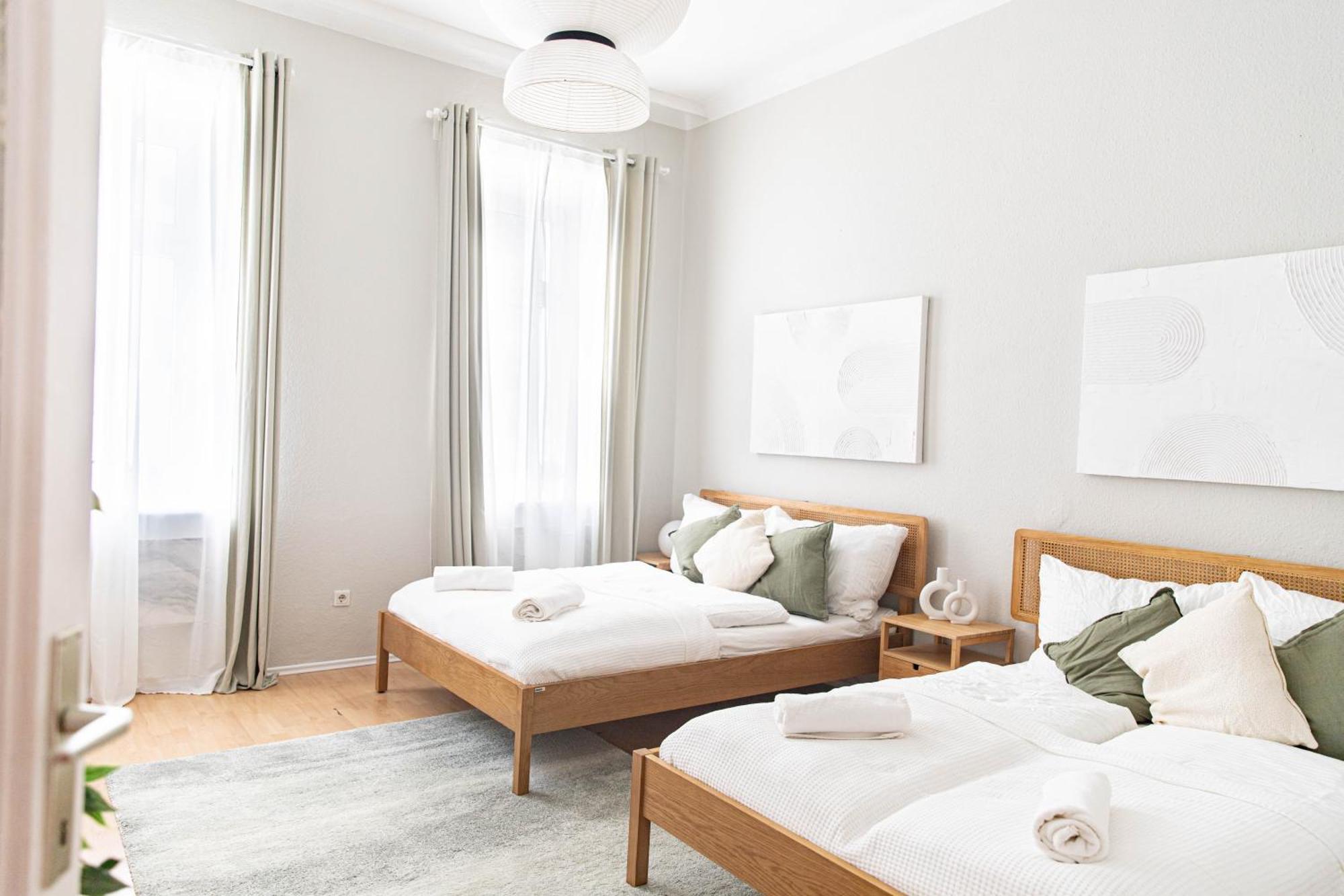 Spacious Apartment, 3 Min To U1 Reumannplatz Вена Экстерьер фото
